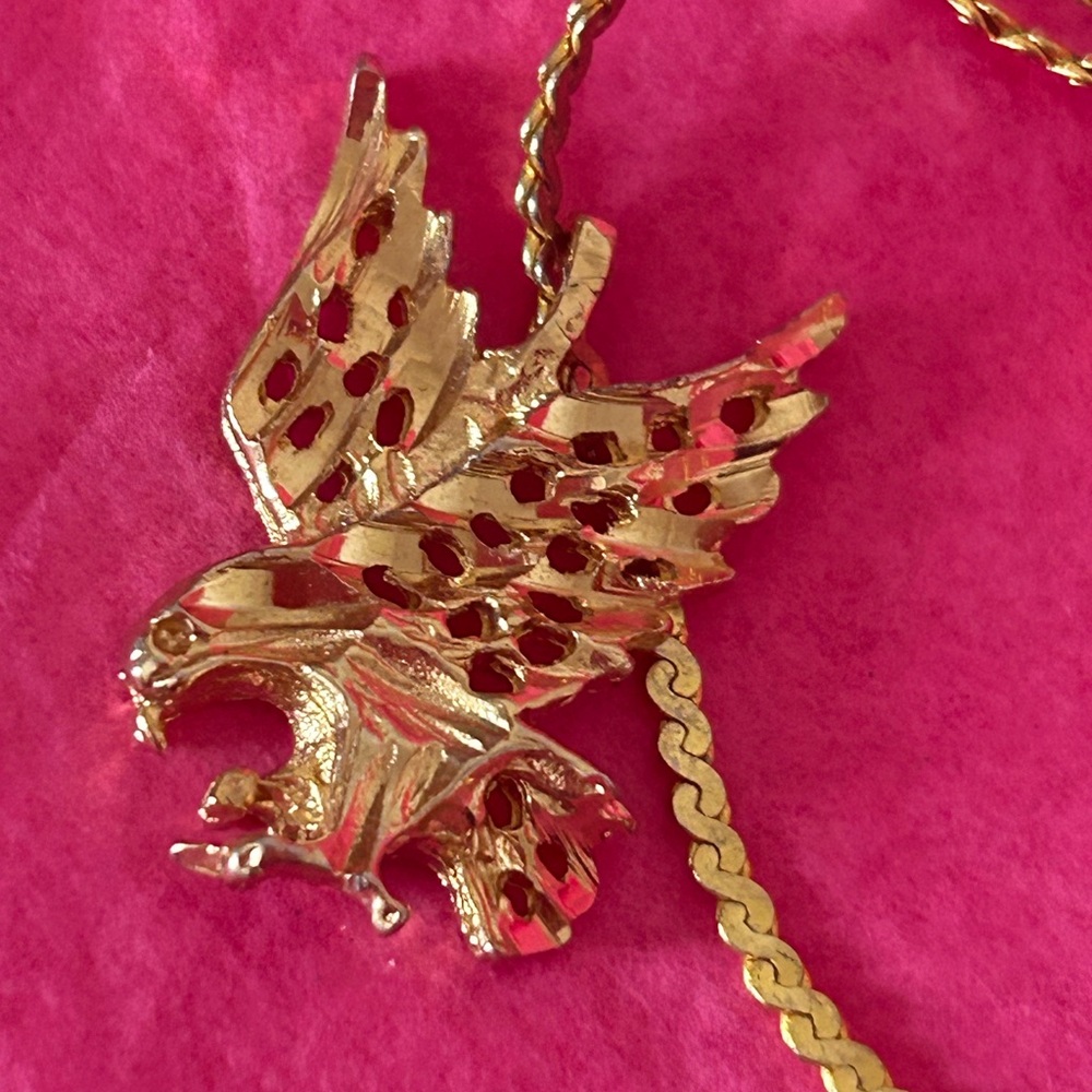 Elegant Gold Eagle Necklace